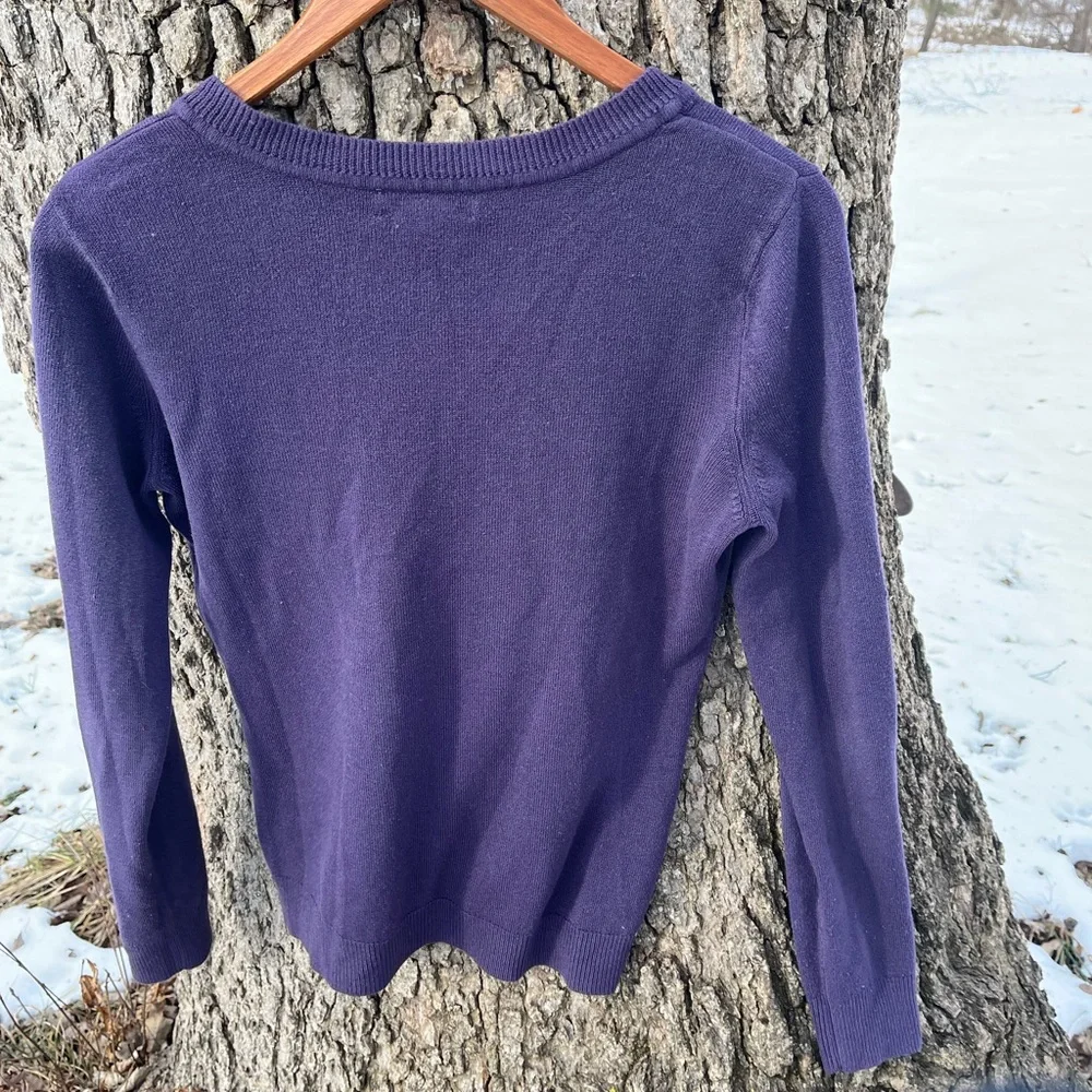 New York and Co. sweater in size M - Picture 2 of 3